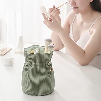 Amazon.co.jp: 巾着袋 PUレザー 化粧ポーチ おしゃれ 小物入れ